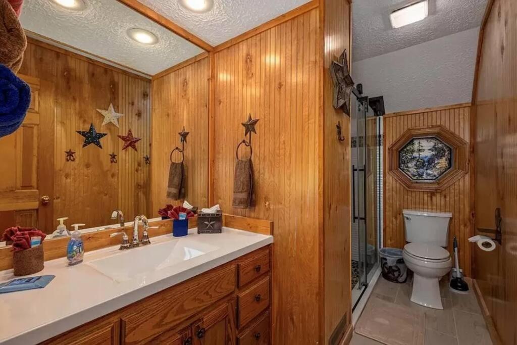 Beary Peaceful Smokies Retreat: Hot-Tub & Pools Villa Pigeon Forge Eksteriør bilde